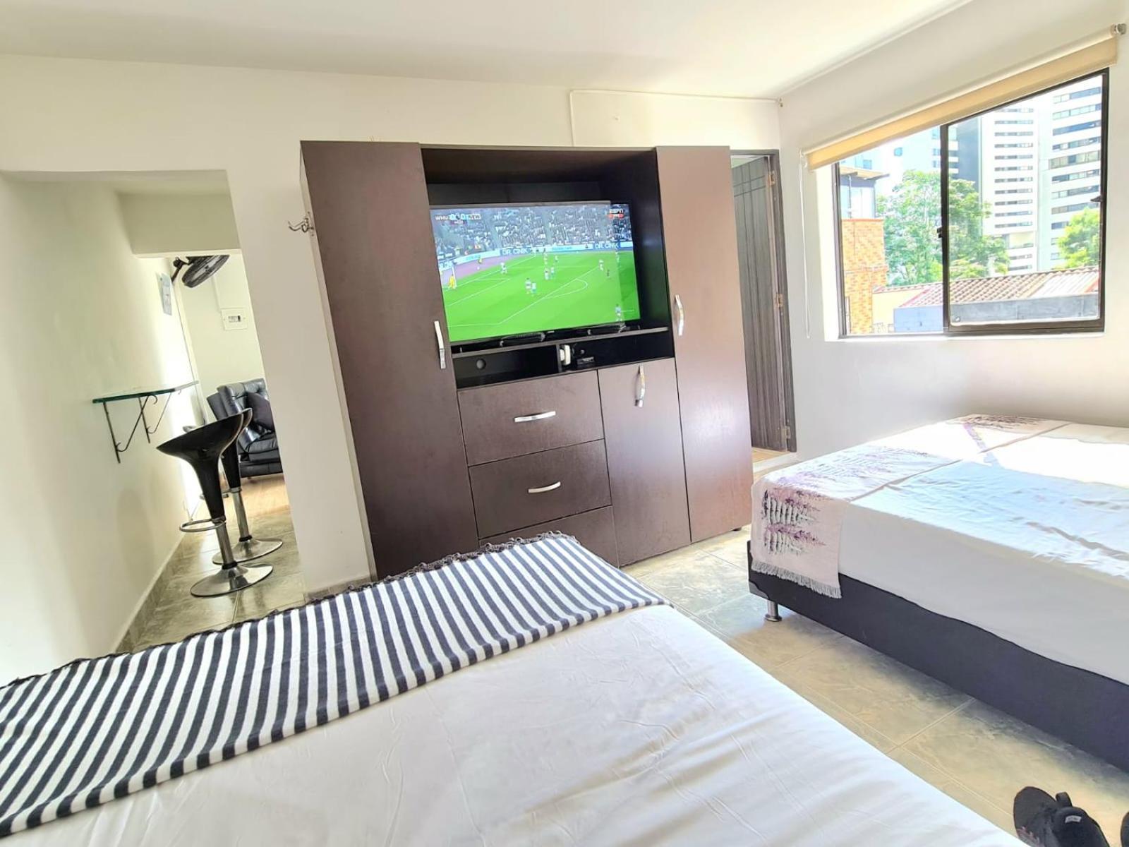 New Cozy Apartment In The Poblado, San Lucas Medellín Kültér fotó