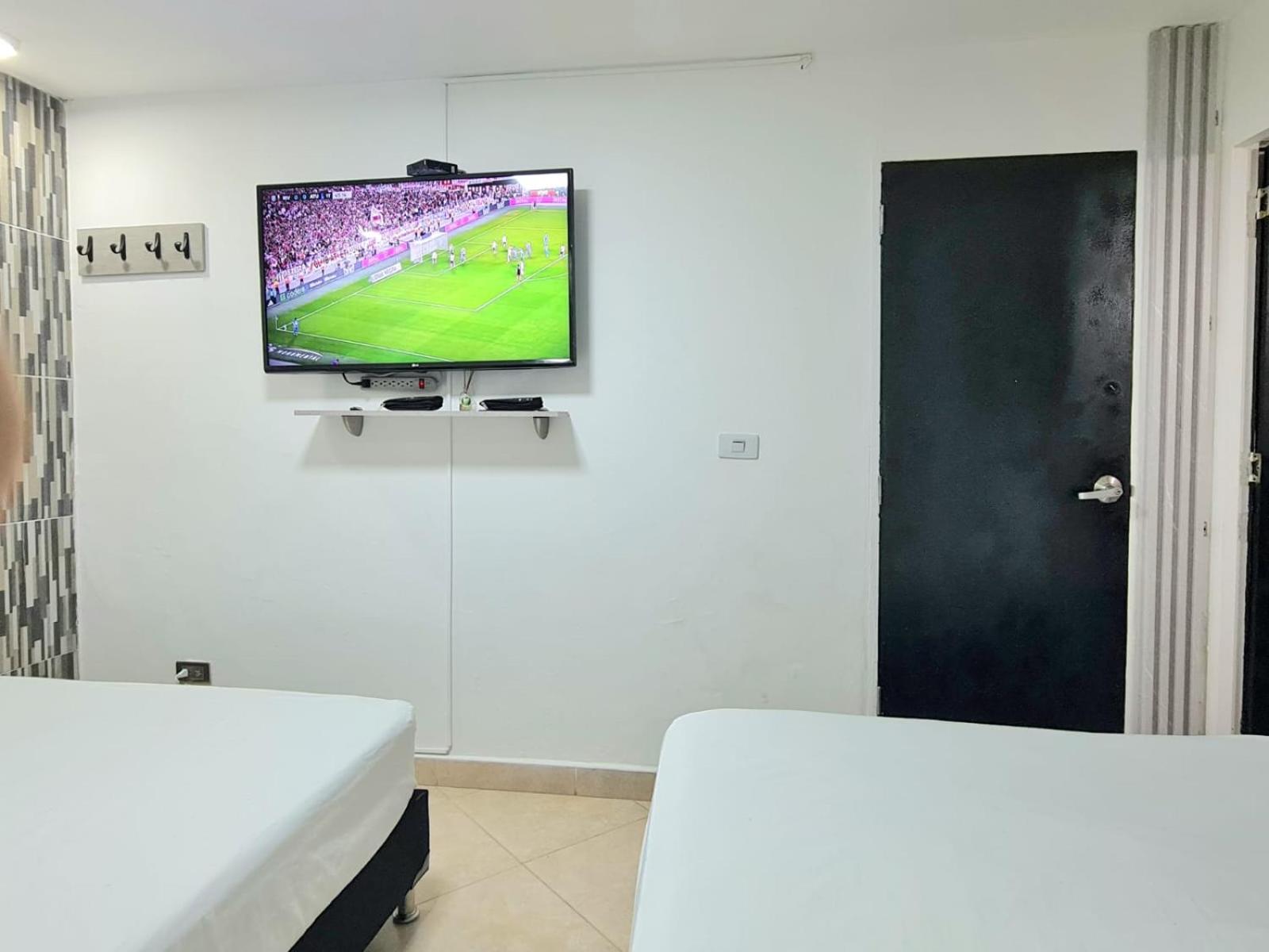 New Cozy Apartment In The Poblado, San Lucas Medellín Kültér fotó