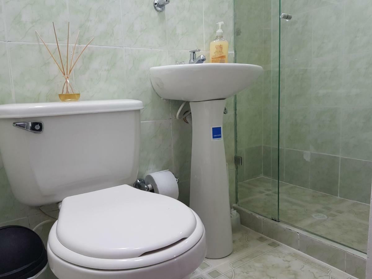 New Cozy Apartment In The Poblado, San Lucas Medellín Kültér fotó