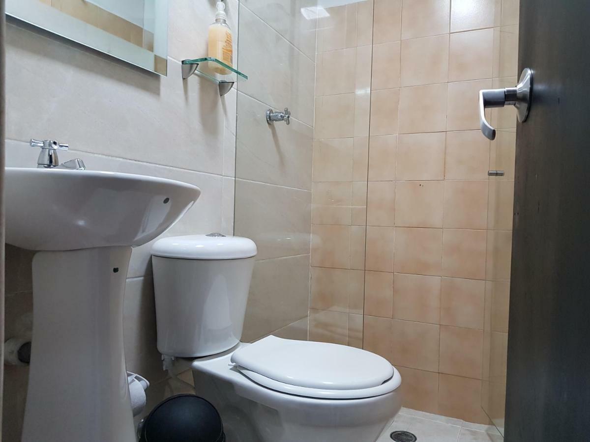 New Cozy Apartment In The Poblado, San Lucas Medellín Kültér fotó